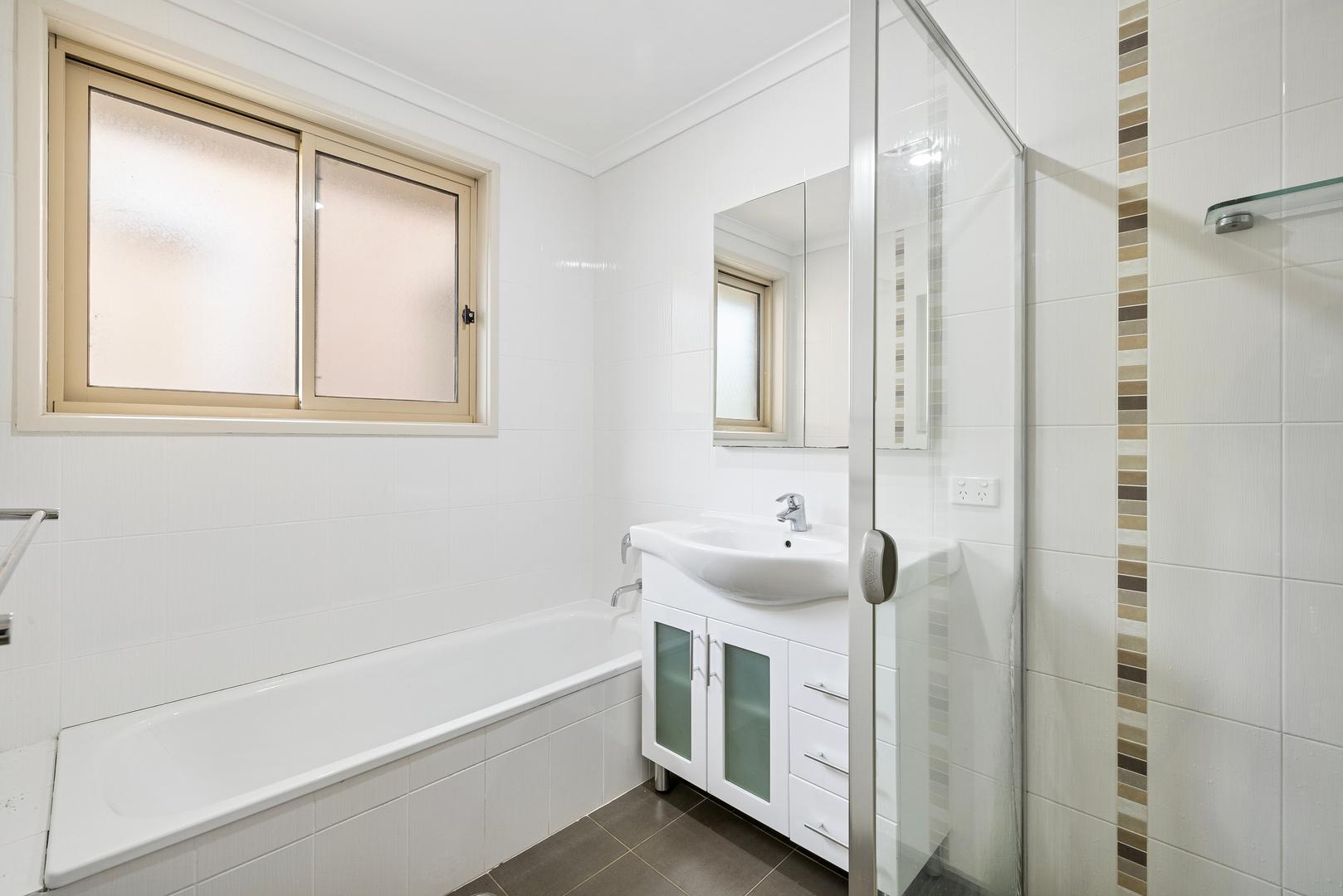 Bath Room With Bathtub