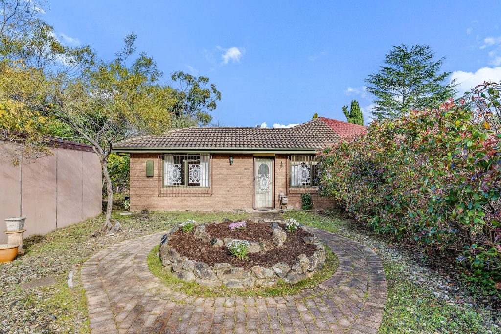 11 Dore Court, Evatt ACT 2617