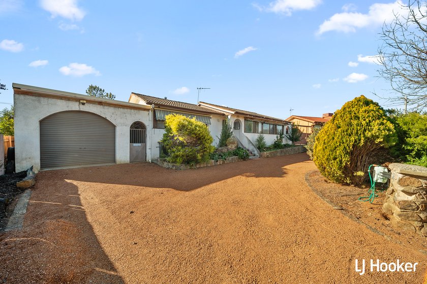 10 McEachern Crescent, Melba ACT 2615
