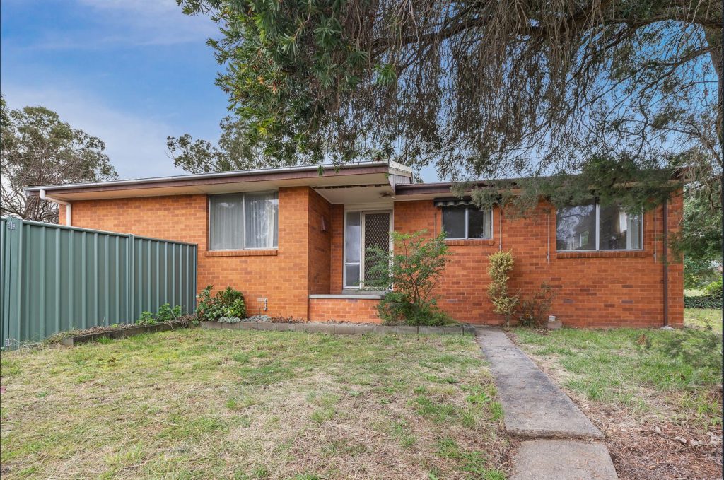 24 Woralul Street, Waramanga ACT 2611